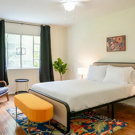 Los Angeles Miracle Mile Spacious 2Br Townhouse
